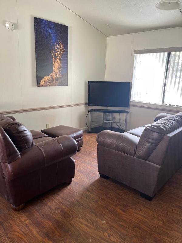 Mobile Home image 1