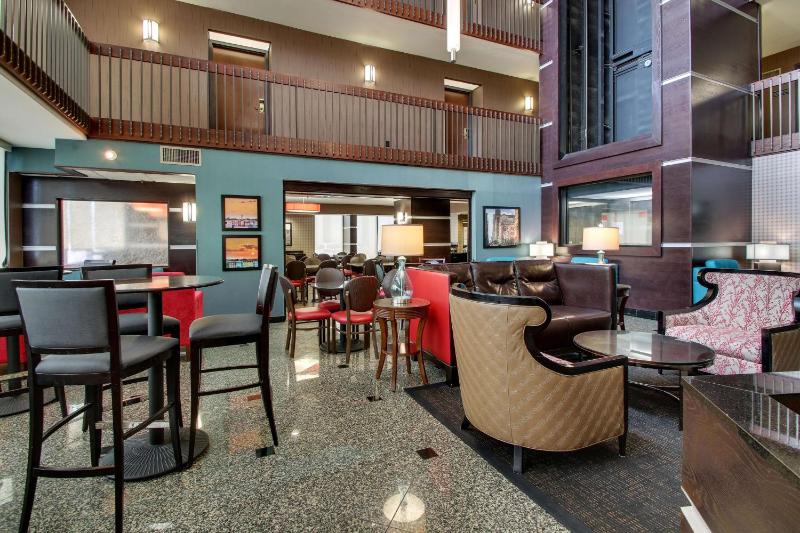 Drury Inn & Suites Houston Galleria - image 39