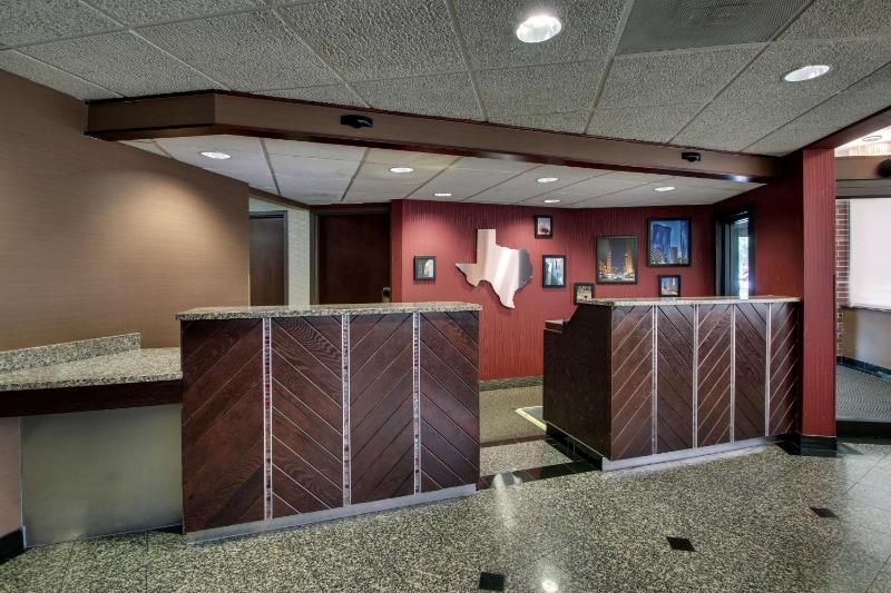 Drury Inn & Suites Houston Galleria - image 4