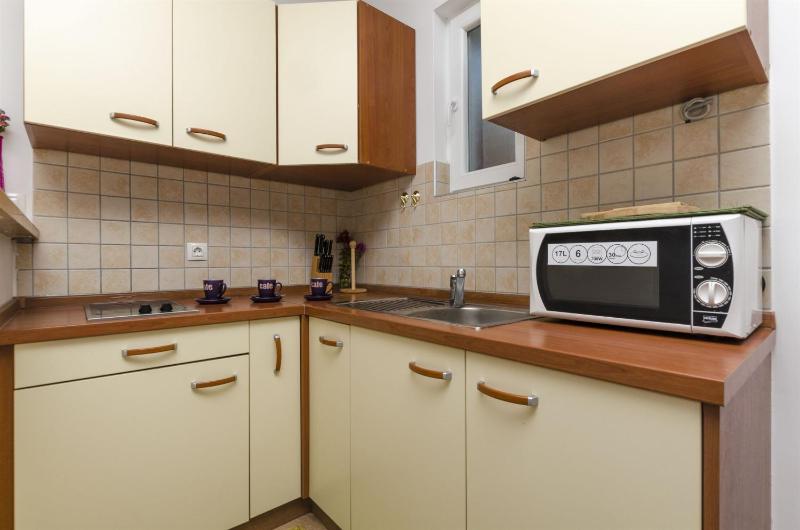 Two-Bedroom Apartment with Patio image 1