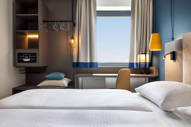 Junior Suite image 2