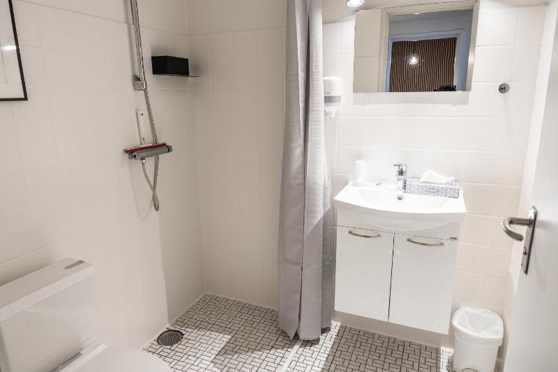 Single Room image 1