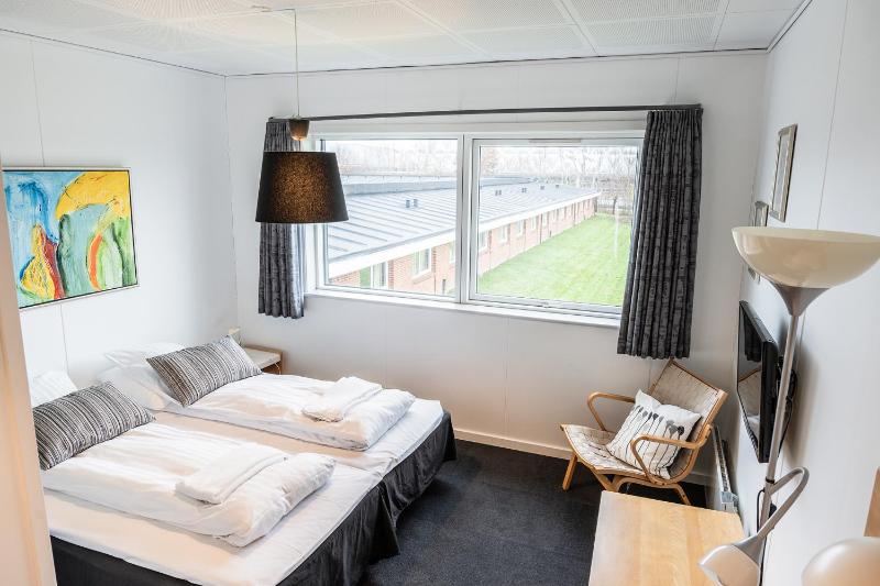 Double or Twin Room image 1