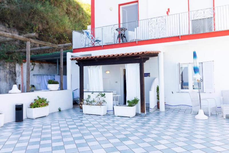 Comfort Double Room - Extra bed image 3