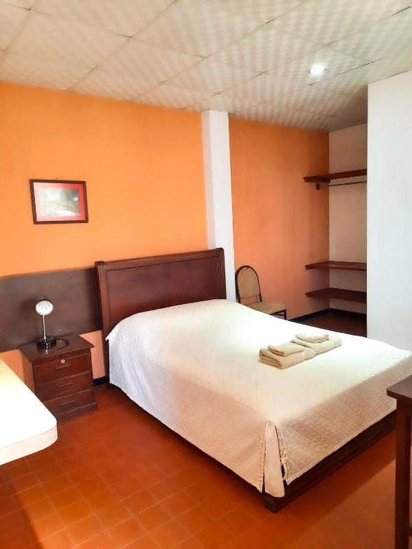 Cittadella Hostal - image 8