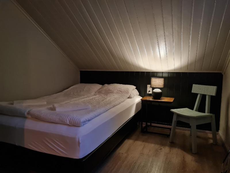 Double Room with Shared Bathroom image 4