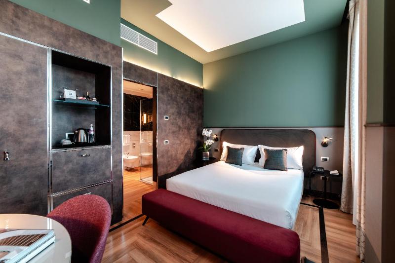 Double or Twin Room image 1