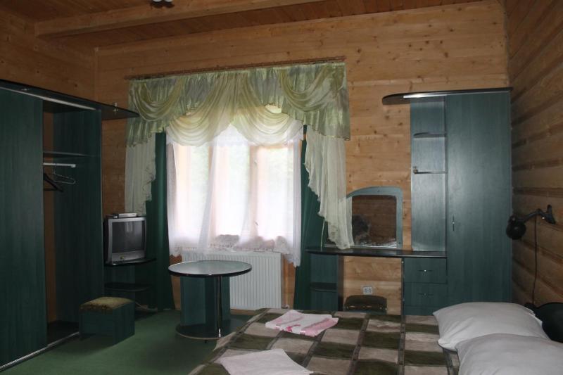 Suite with River View image 3
