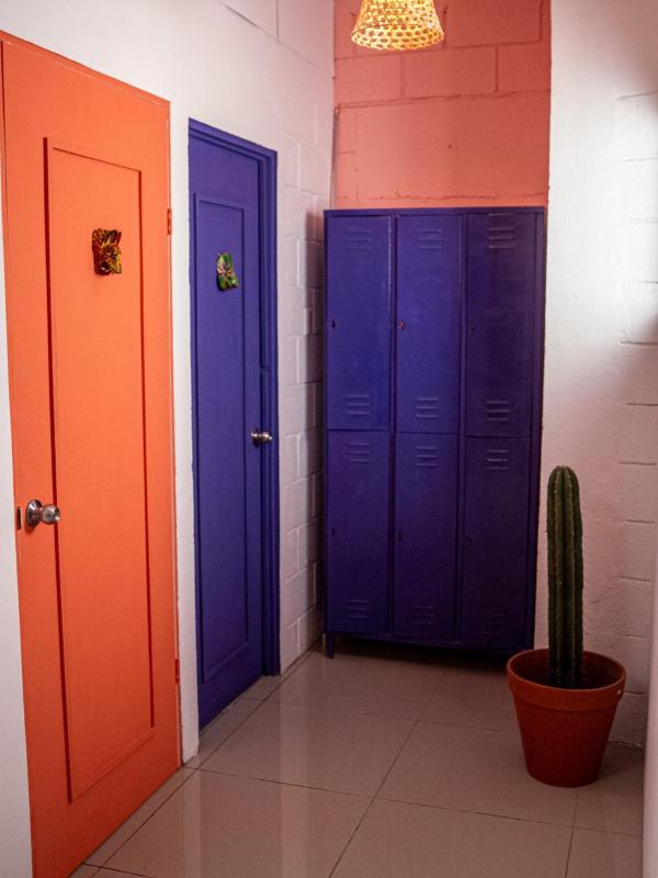 Lolas Hostal Habitacion Individual Baño Compartido - image 11