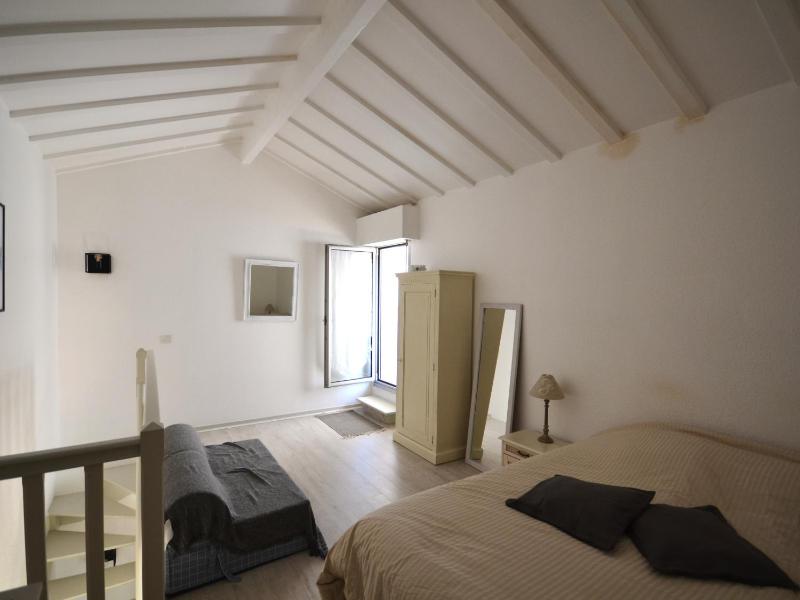 Charmant Duplex T2 avec Balcon et Terrasse Résidence Les Pieds dans l'Eau Arcachon - FR-1-420-126 - image 3