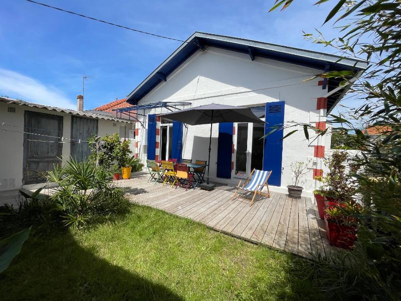Maison lumineuse avec jardin - Proche plage d'Eyrac et commerces - FR-1-420-133 - image 1