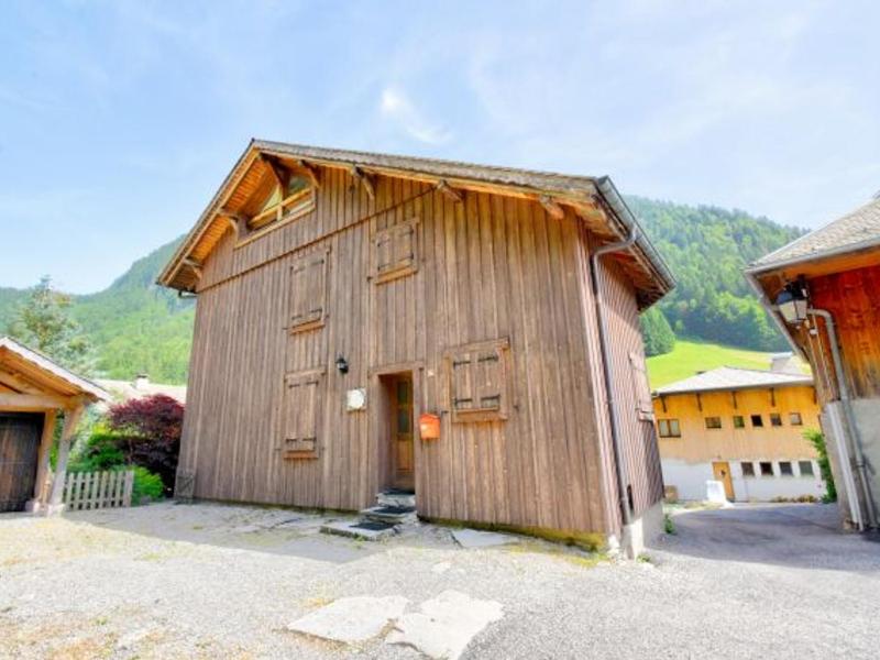 Chalet (12 Adults) image 4