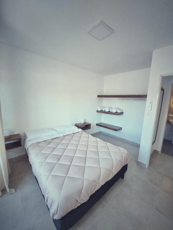 Moderno departamento en zona céntrica. - image 14