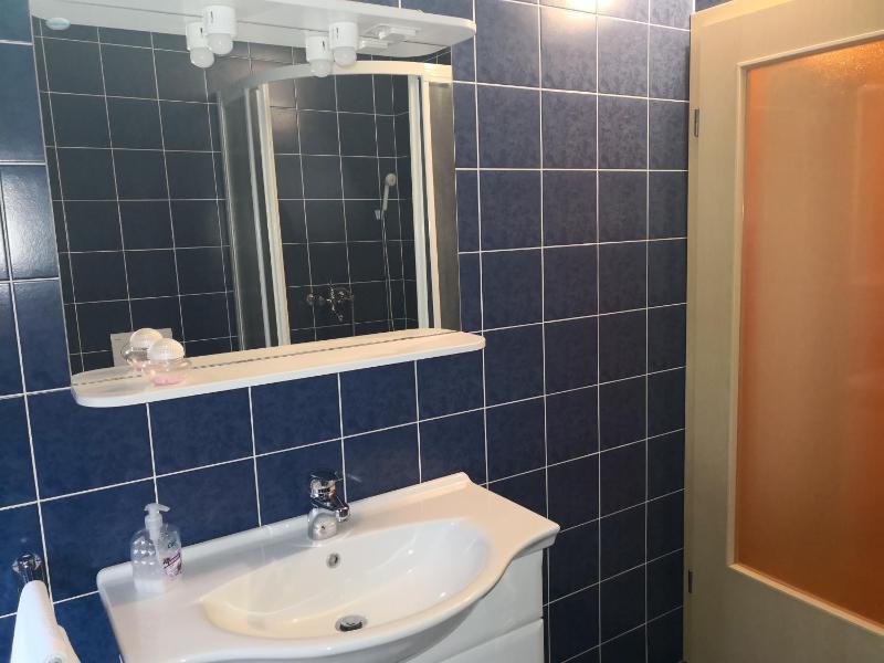 Triple Room image 2