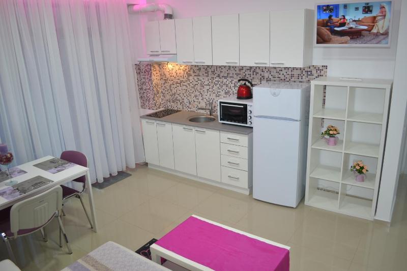 Purple Apartment image 3