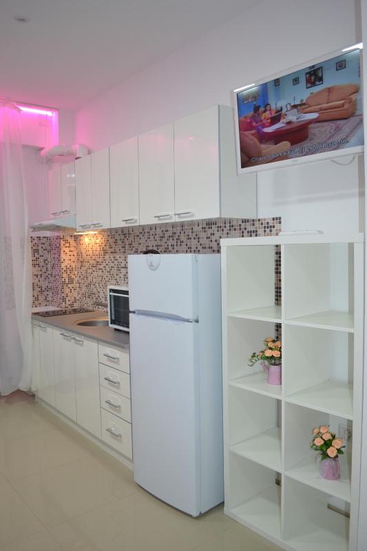 Purple Apartment image 2