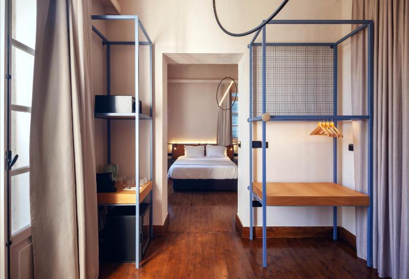 Heart Hotel - image 11