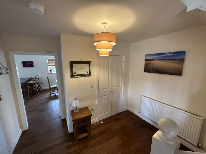 Bay Shores - 2 cottages 2 minutes apart - Part of the The Bay Filey Holiday Village with pool gym and direct beach access pub restaurant tennis and meadows walks - image 25