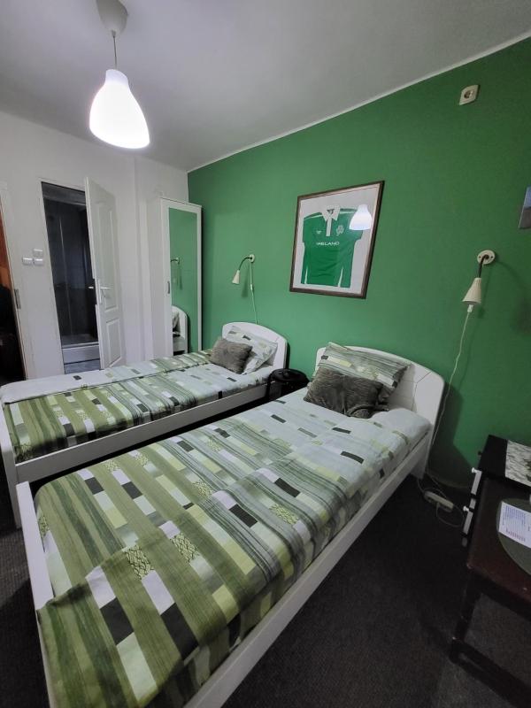 Twin Room image 3