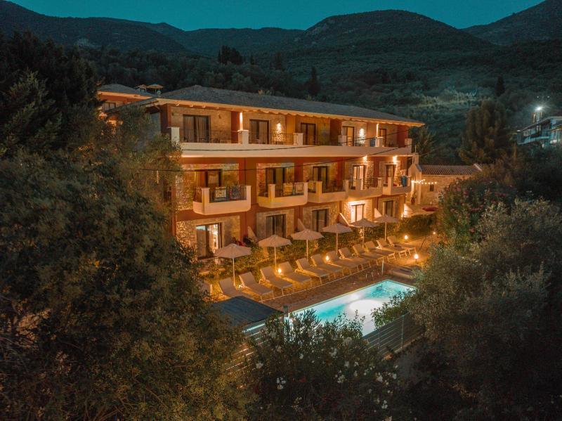 Dracos Hotel - image 41