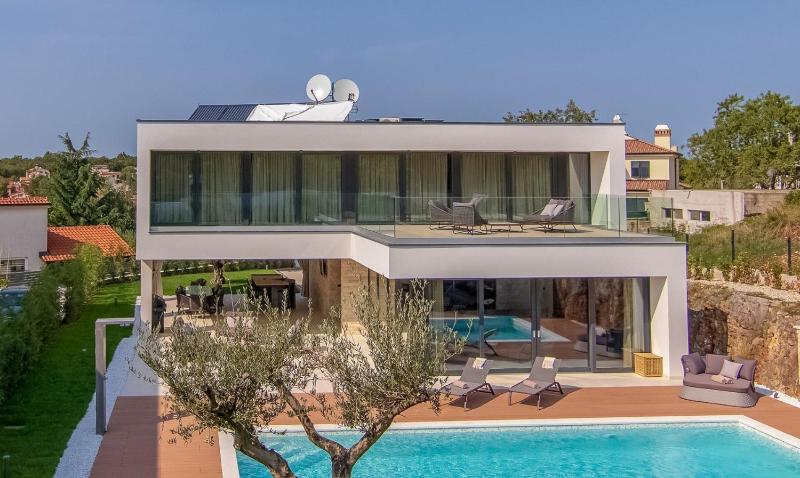 Villa #1 - image 13