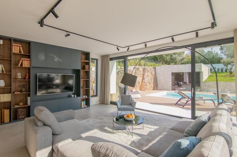 Villa #1 - image 18
