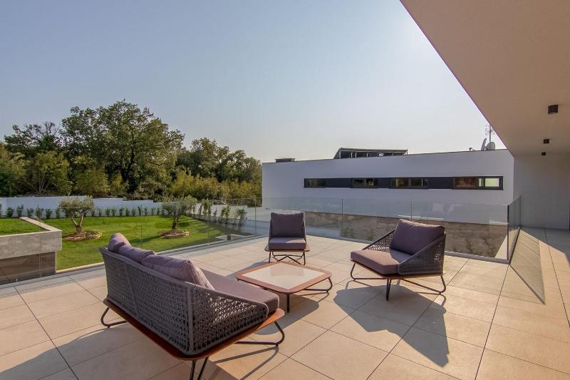 Villa #1 - image 33
