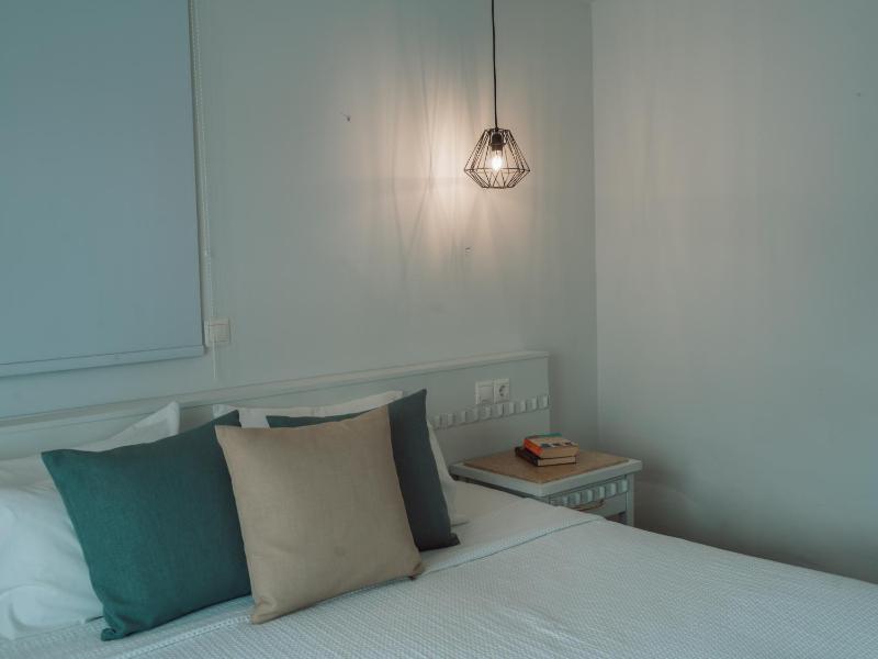 Dracos Hotel - image 12