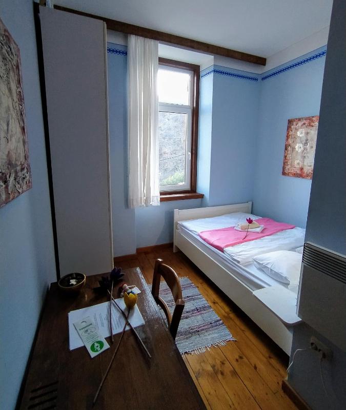 Single Room with Sea View image 1