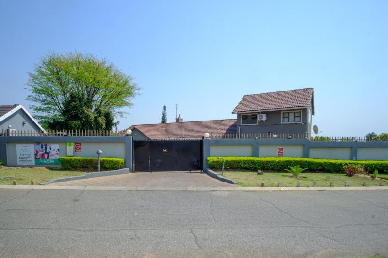 Alimop Bed and Breakfast - image 14