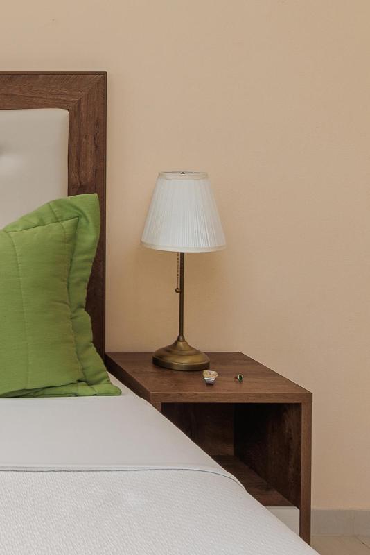 Junior Suite with Patio and Sea View image 3