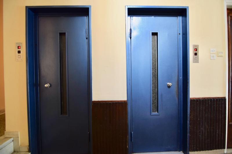 Apartment with Balcony image 1