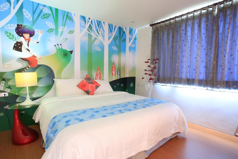 Dania Garden - image 40