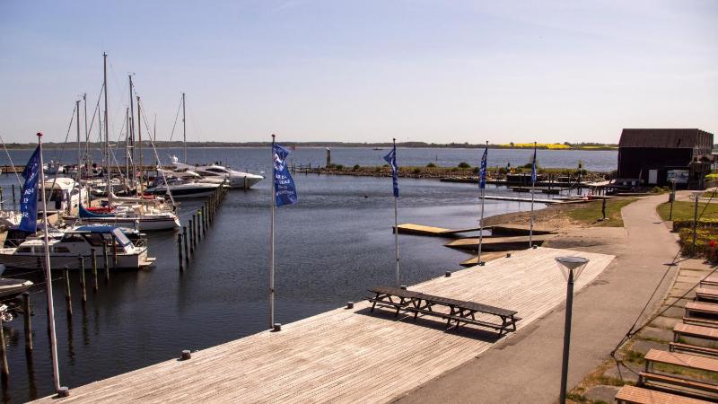 Standard dobbeltværelse med udsigt til/mod havnen og restauranten image 3