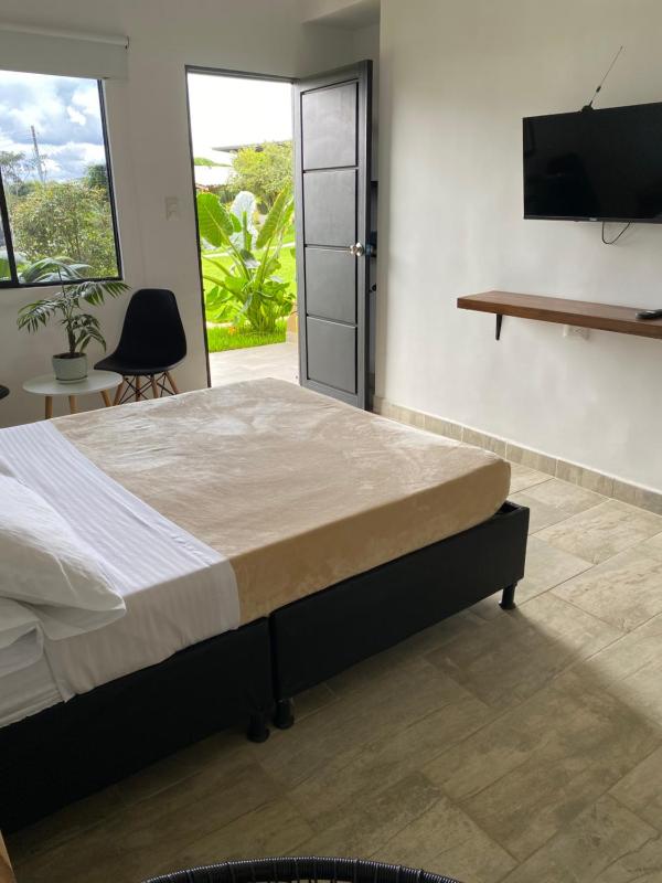 Baum Hotel - image 21