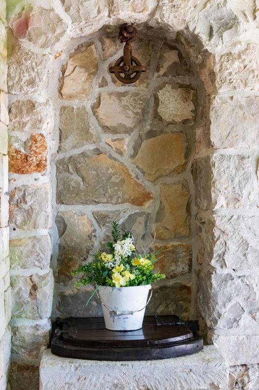 House Ston - image 32