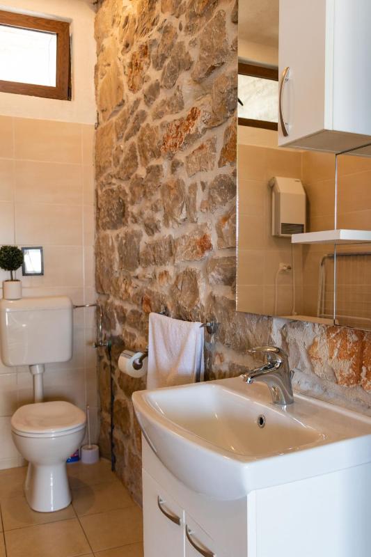House Ston - image 24