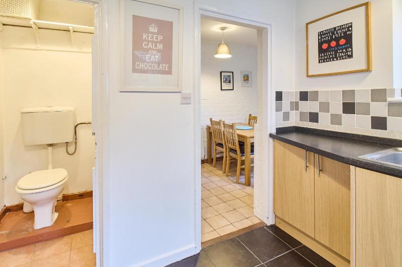 Two-Bedroom Townhouse image 1