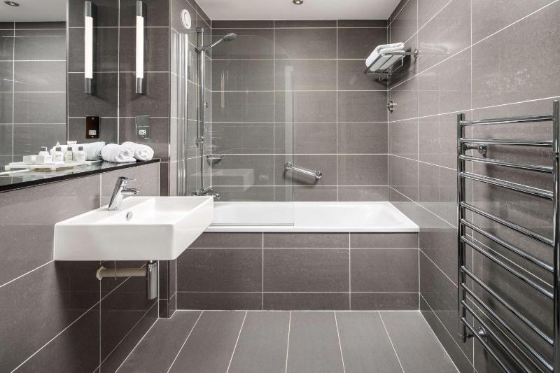 Standard Room image 4