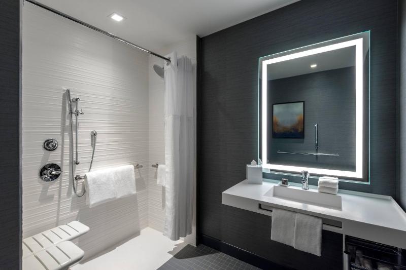 AC Hotel Denver Downtown - image 15