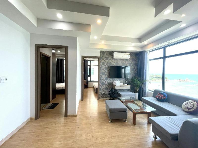 Royal Nha Trang Beachfront Apartment - image 16