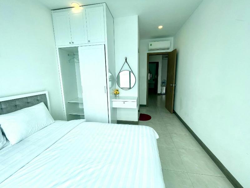 Royal Nha Trang Beachfront Apartment - image 29