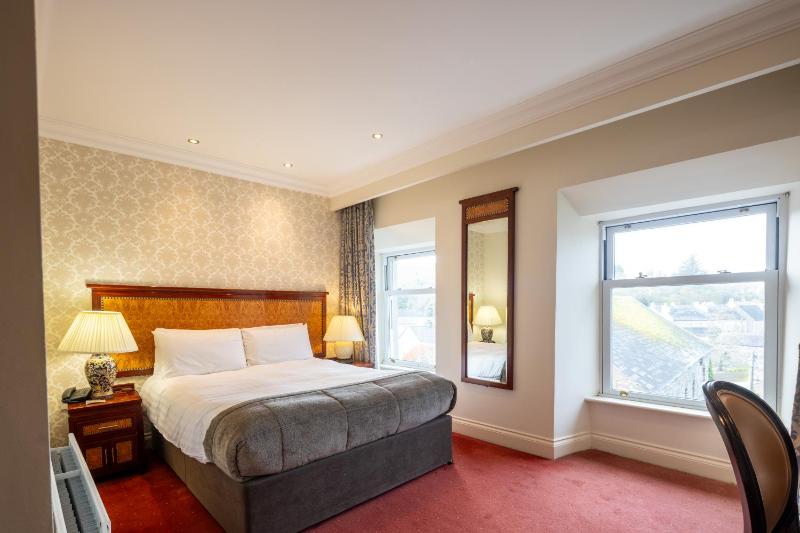 Double Room image 3
