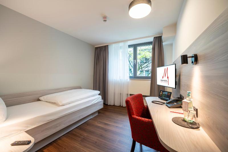 Single Room image 1