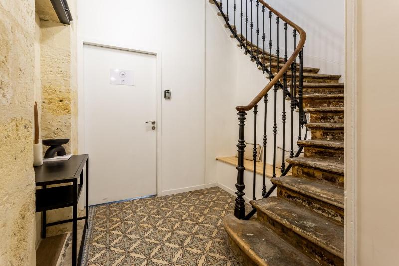 Nocnoc - L'Oli 102m2 avec patio et jacuzzi - image 9