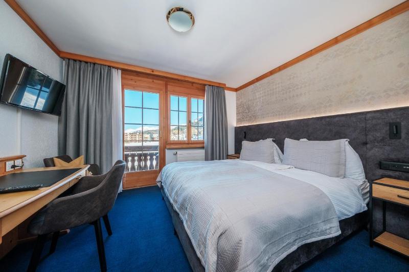 Comfort Double Room with Balcony image 3