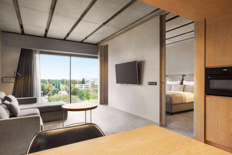 Suite image 4