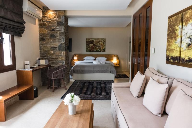 Junior Suite image 1