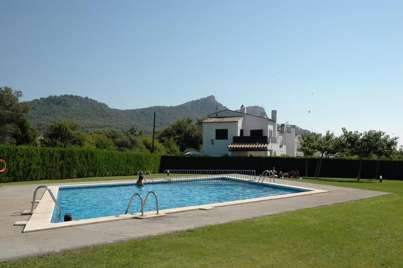 VALL PETITA 131 - image 14