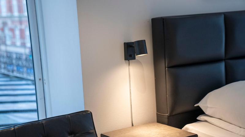 Standard Double Room image 4
